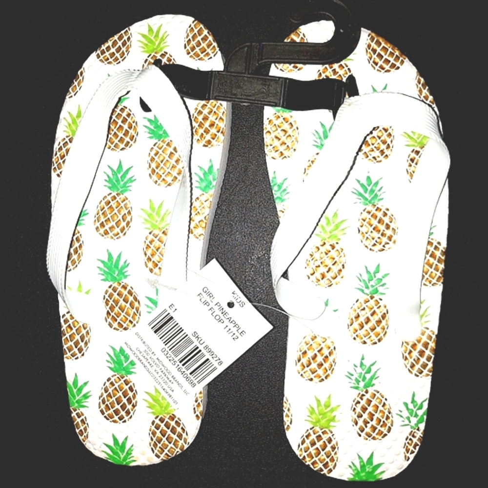 Girls Pineapple Flip Flops! 🍍 Size 11/12